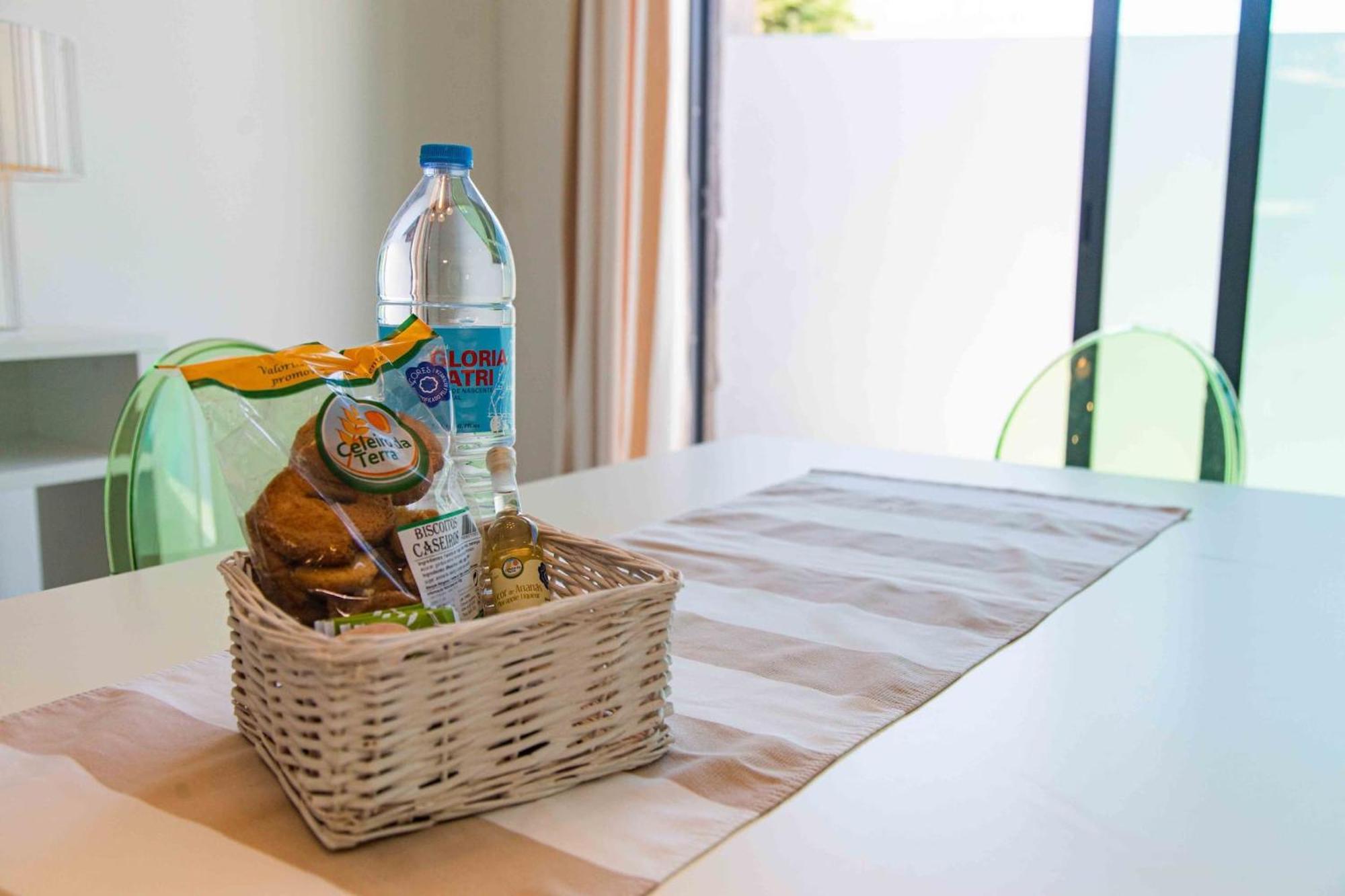Mosteiros Beach House Екстер'єр фото