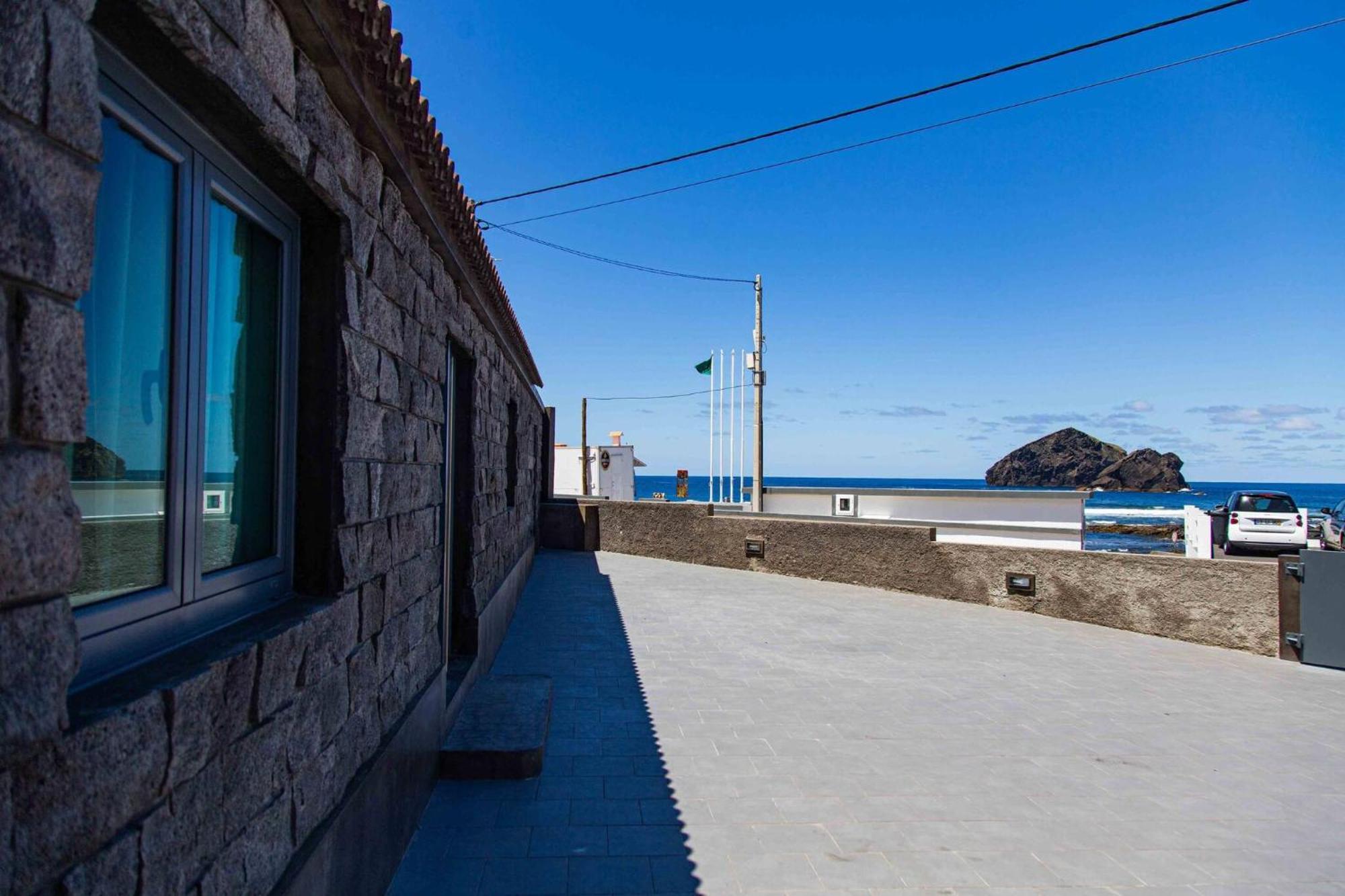 Mosteiros Beach House Екстер'єр фото