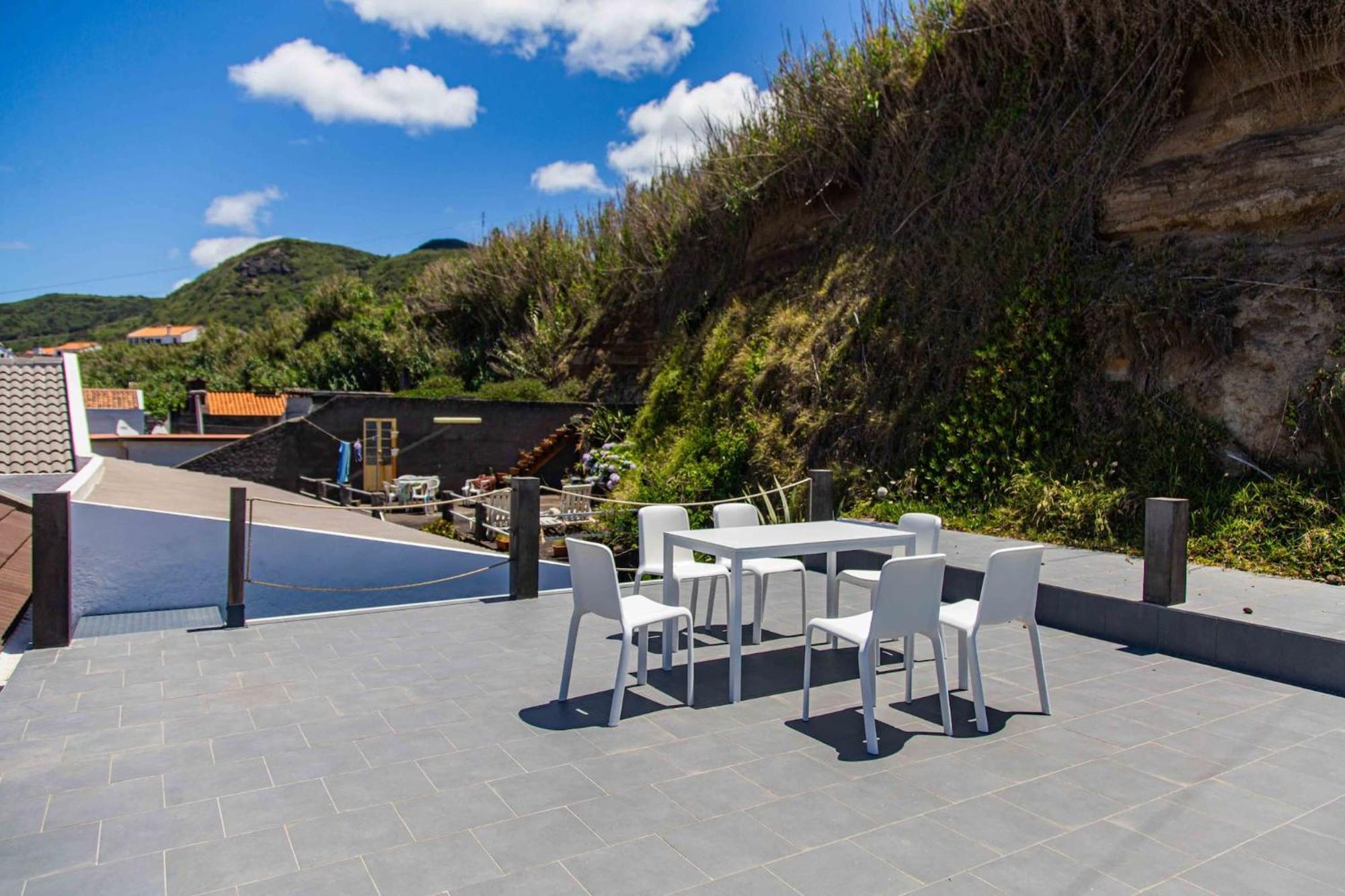 Mosteiros Beach House Екстер'єр фото