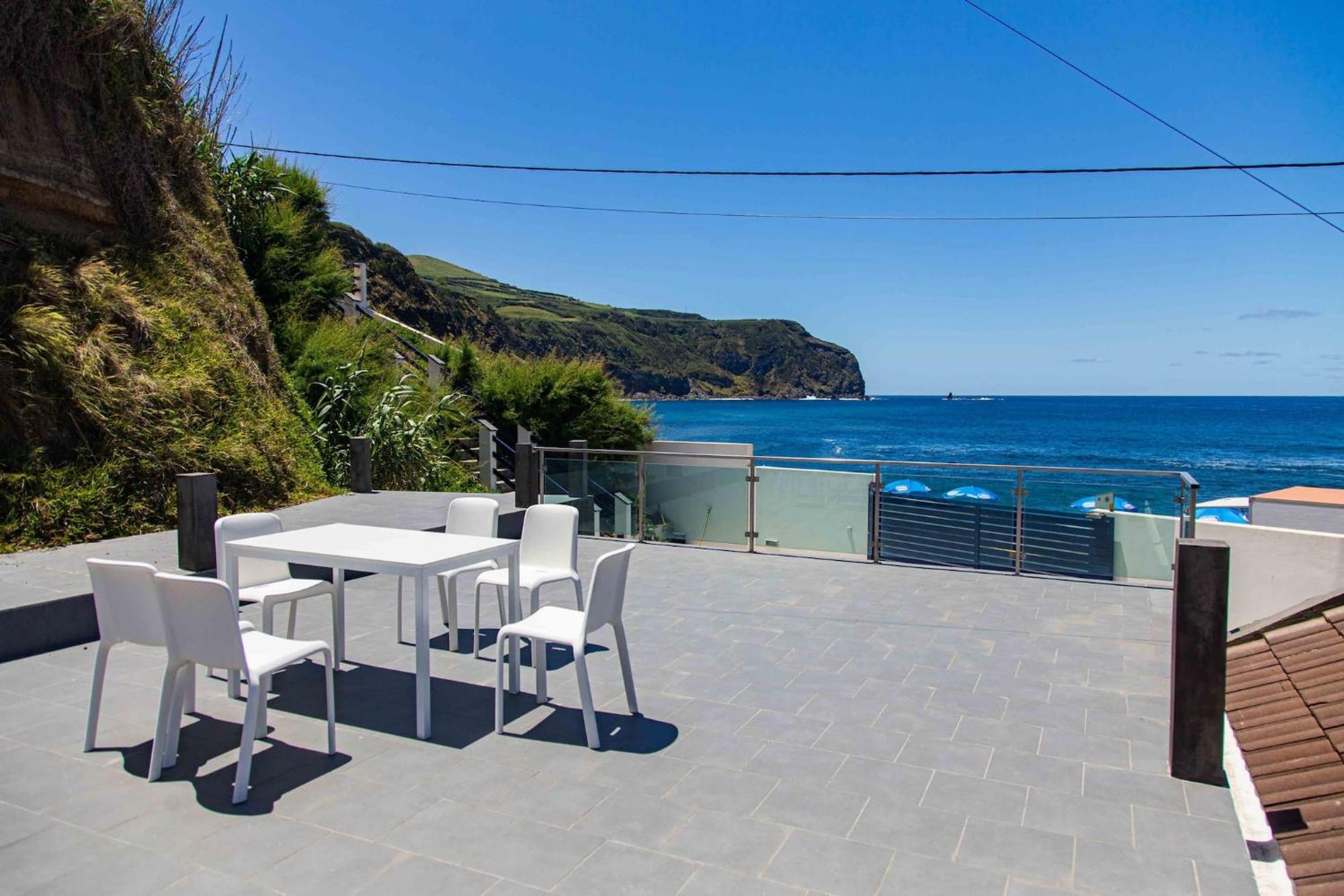 Mosteiros Beach House Екстер'єр фото